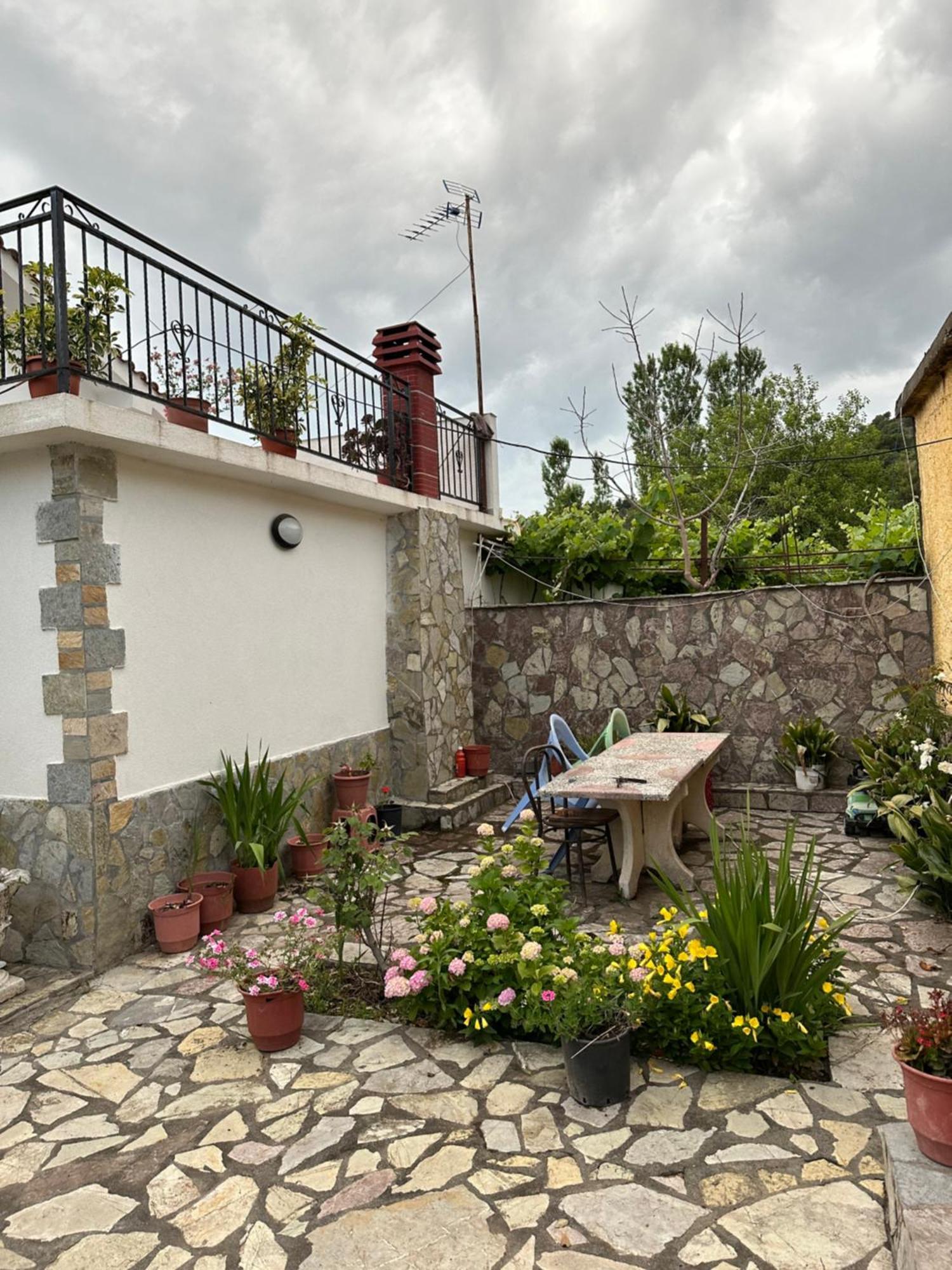 Villa Zefi Rrenc Papaj Exteriör bild