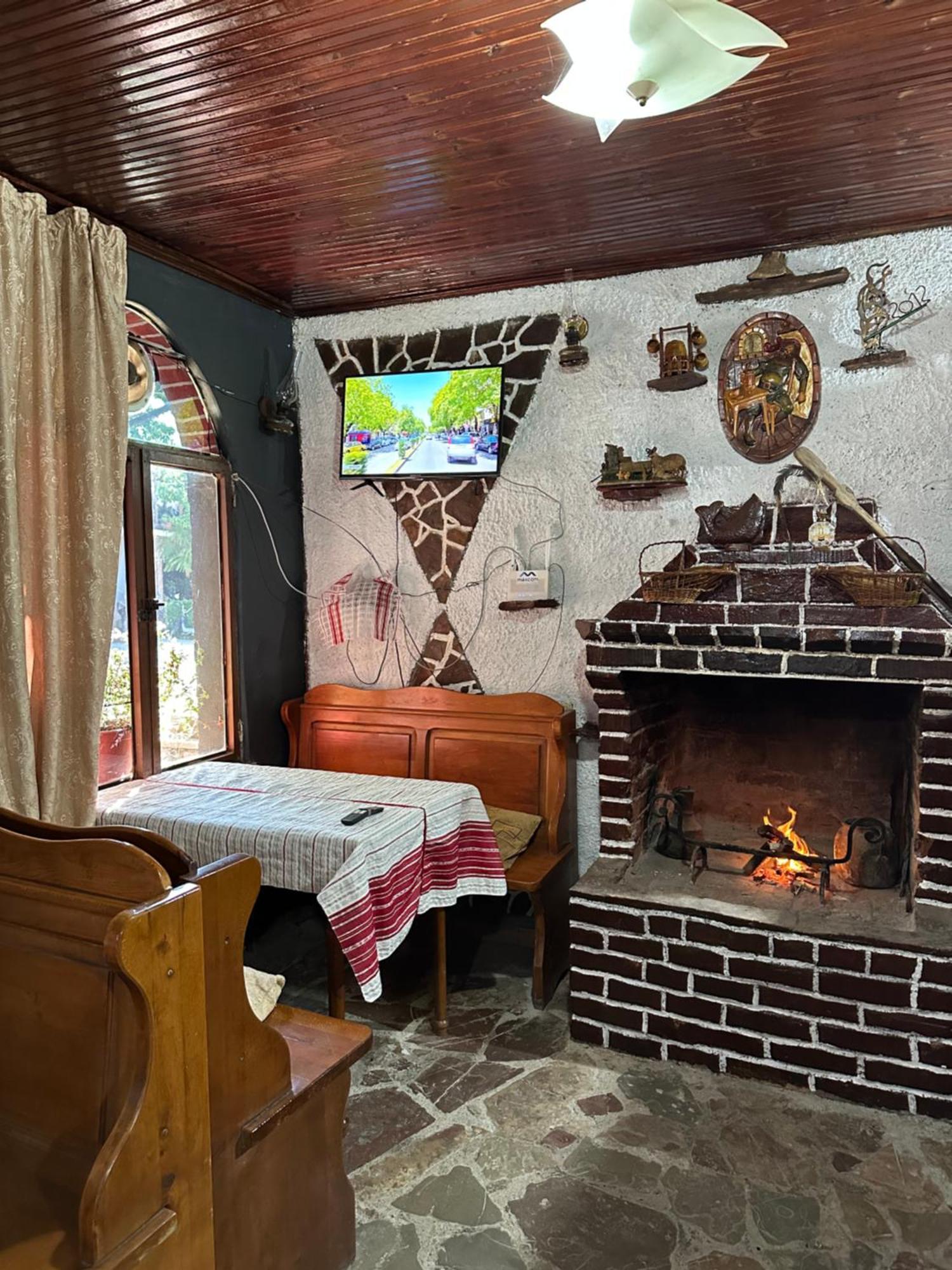 Villa Zefi Rrenc Papaj Exteriör bild